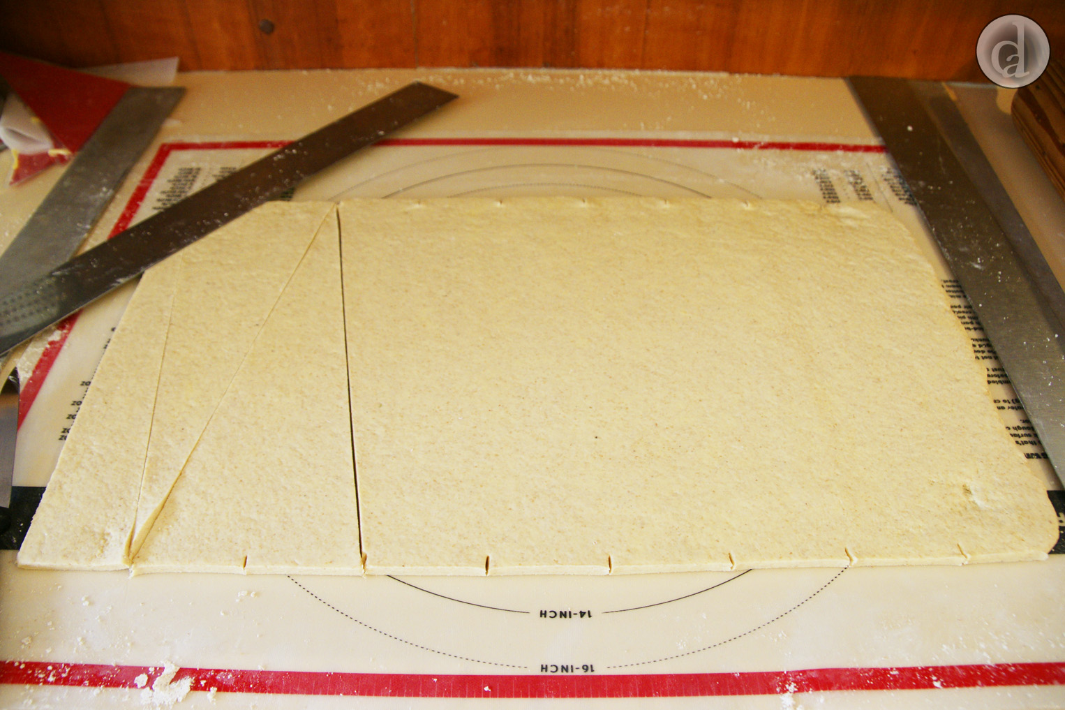 Cutting out triangles