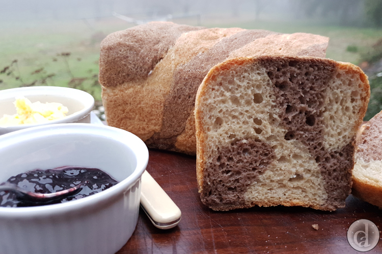 Both Golden & Brown Bakers Magic flour produces flexible bread